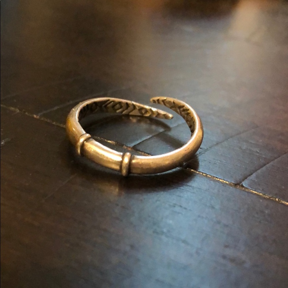 House of Harlow Ring